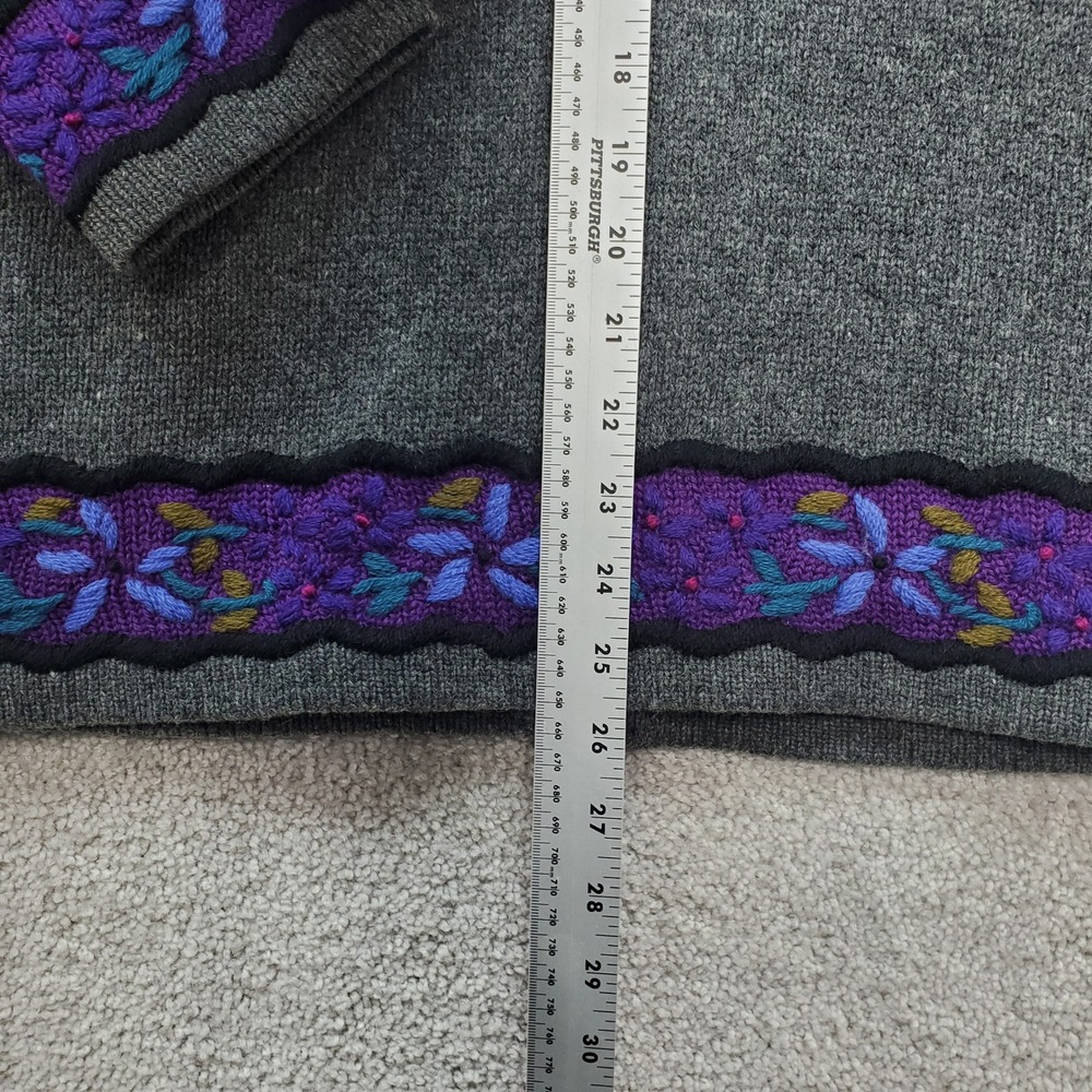 Vtg LL Bean Cardigan Women XL Gray Wool Floral Embroidered V-Neck Grandmacore - Picture 8 of 10